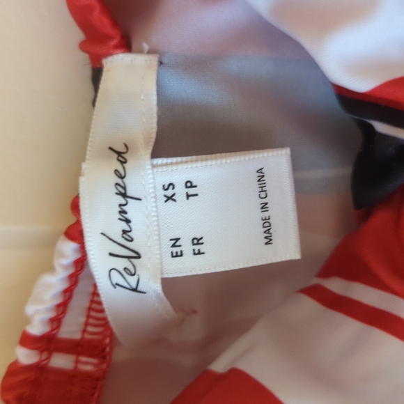 Pinstripe Bodysuit - Picture 4 of 4